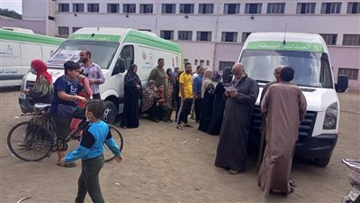 محافظ أسيوط يتفقد فعاليات مبادرة الكشف أمراض السمنة وقصر القامة بمدرسة درية الحسيني الابتدائية