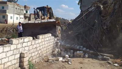 رفع 789 إشغال وإزالة 21 حالة تعد على الأراضي أملاك الدولة في البحيرة