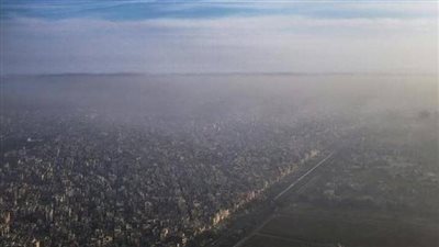 فضلات بشرية تسقط من السماء على وجه أحدهم.. ما القصة؟ 