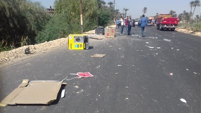 إصابة 5 أشخاص في حادث تصادم سيارتين بكفر الشيخ 