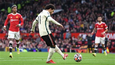 رابطة الدوري الإنجليزي الممتاز تتغزل في محمد صلاح بعد خماسية مانشستر يونايتد 