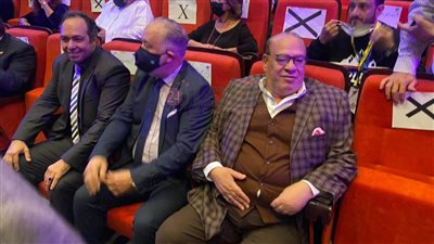 صلاح عبد الله وجمال سليمان أول الحاضرين في حفل افتتاح ملتقى القاهرة الدولي للمسرح