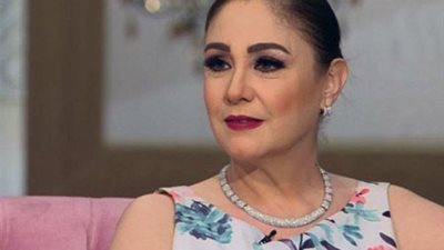 غياب الفنانة شيرين عن تكريمها في ملتقى القاهرة الدولي للمسرح الجامعي