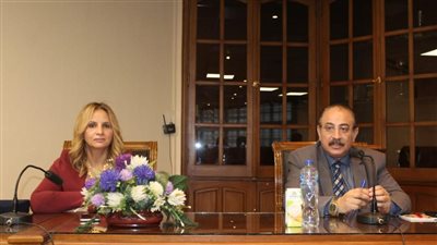 آداب عين شمس تواصل احتفالاتها بانتصارات أكتوبر