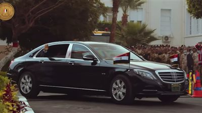 السيسي يصل إلى مقر الكلية الحربية لحضور حفل تخرج دفعات جديدة من الكليات العسكرية