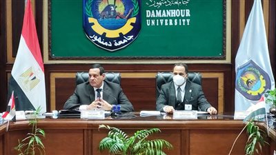 تطعيم 55% من طلاب جامعة دمنهور بلقاح فيروس كورونا