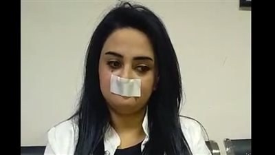 الحبس 6 أشهر وغرامة 100 ألف جنيه للمتهم بالتحرش بفتاة وسط البلد 