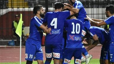 20 لاعبا في قائمة سموحة بمعسكر القاهرة لمواجهة المقاولون 