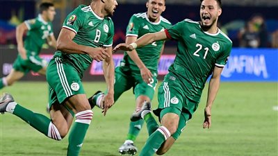 تقارير: الاتحاد الجزائري يتقدم بطلب لـ كاف لتأجيل مباراته أمام بوركينا بتصفيات كأس العالم