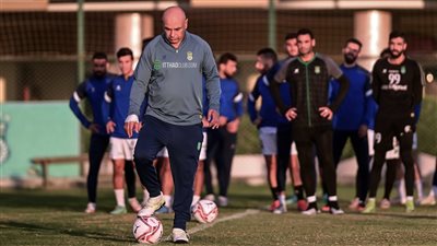 حسام حسن يصطحب 20 لاعبًا بمعسكر فريق الاتحاد استعدادا لمباراة سيراميكا