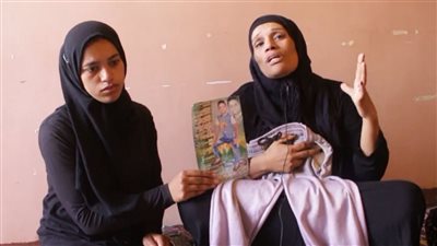 والدة شهيد لقمة العيش بالمنوفية: ابني كان بيساعدني في تجهيز أخته وعاوزة حقه