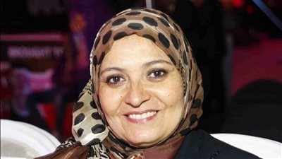 هبة قطب: الزوجة السوية تسامح زوجها إذا ضربها بشرط 