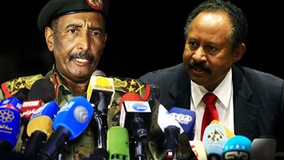 مصادر سودانية: تشديد الإجراءات الأمنية على رئيس الوزراء المقال وتقييد اتصالاته