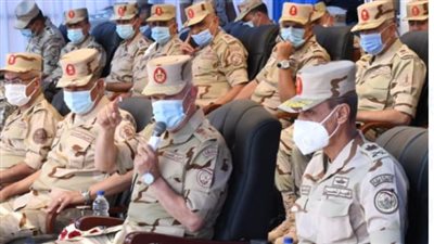 رئيس أركان القوات المسلحة يشهد مراحل المشروع التكتيكي لوحدات الجيش الثالث الميداني 