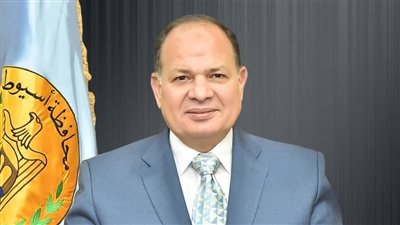 محافظ أسيوط: متابعات دورية لمشروعات حياة كريمة للوقوف على معدلات الإنجاز ومعايير الجودة 