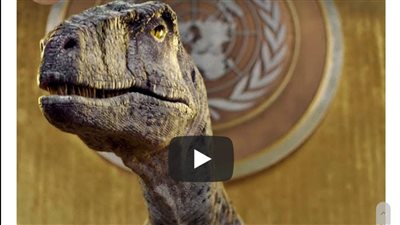 ديناصور أمام الأمم المتحدة: الانقراض أمر سيئ.. والعالم مقبل على كارثة مناخية