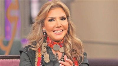 اشتهرت بالحفلات الوطنية ولديها 3 بنات.. معلومات عن نادية مصطفى في عيد ميلادها الـ58