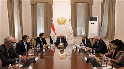 وزير التعليم يبحث التعاون مع وفد ألماني في مشروع تعزيز العمالة