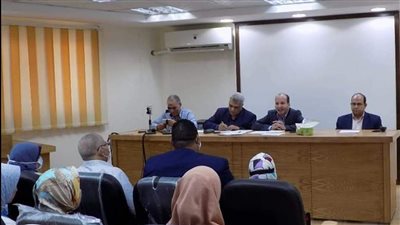 صحة البحيرة تشدد على تحري الدقة في فرز المترددين على أقسام الفرز بالمستشفيات