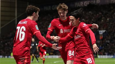 في غياب صلاح.. ليفربول يفوز على بريستون بثنائية بكأس الرابطة