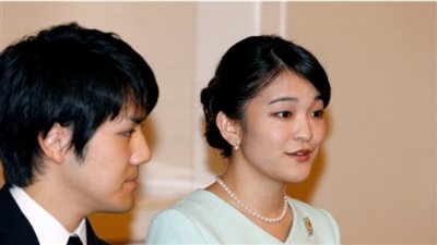 من أجل الحب.. أميرة يابانية تتنازل عن لقبها الملكي للزواج بأحد العامة