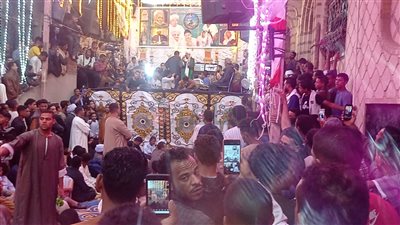 بحضور الآلاف.. ريحانة المداحين يحيي الليلة الختامية لمولد الشيخ النعماني بقنا| صور