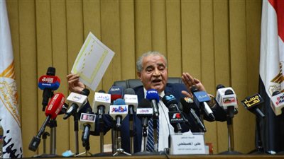 وزير التموين: مخزونا القمح والزيت يكفيان 5 أشهر مقبلة والزيت 3 