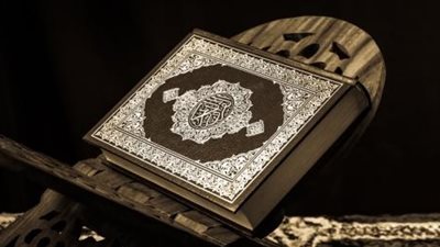 لمنع البكاء والحسد.. طرق الرقية الشرعية للأطفال 