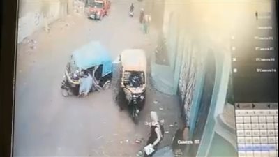سائق توكتوك يدهس طالبة في شوارع المحلة.. والأمن يلقي القبض عليه | صور