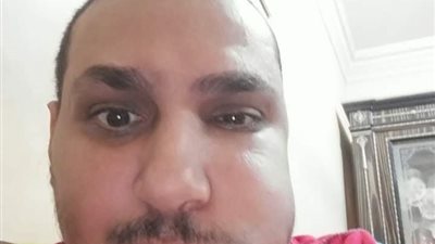 مصاب بمرض نادر.. والأم تستغيث لإنقاذ نجلها الوحيد