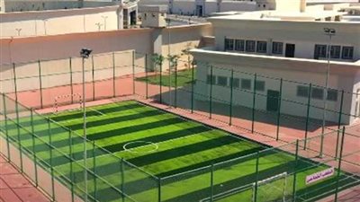 حمامات شمس وممارسة التنس ومطابخ خاصة للنزلاء.. هل تسير السجون المصرية نحو طراز أوروبي؟