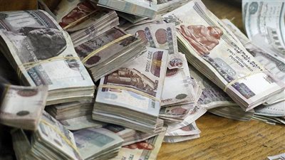 الإفتاء: لا ينبغي شرعا الكتابة على العملات النقدية الورقية الرسمية