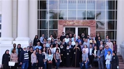 البابا تواضروس الثاني يلتقي أعضاء معهد تاريخ الكنيسة بالمعادي