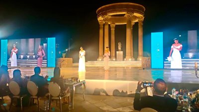 بدء حفل تتويج مسابقة ملكات جمال القارات 2021 في متحف شرم الشيخ | صور