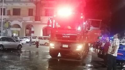 السيطرة على حريق شقة سكنية في إمبابة | صور 