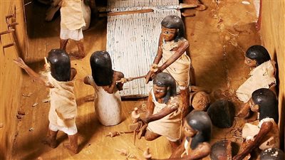  المتحف القومي للحضارة المصرية يكشف دور السيدات في صناعة النسيج