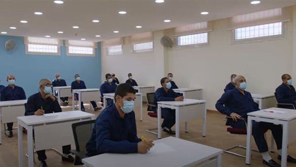 المدارس الفنية 