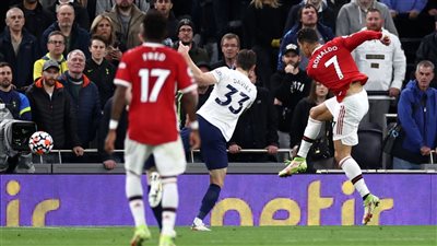 موعد مباراة مانشستر يونايتد أمام توتنهام في الدوري الإنجليزي