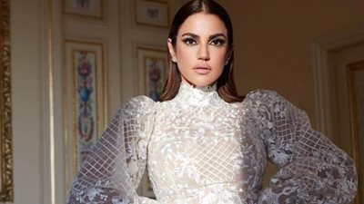 درة تكشف سبب غيابها عن دراما رمضان: الحضور والغياب لازم يكونوا بحساب