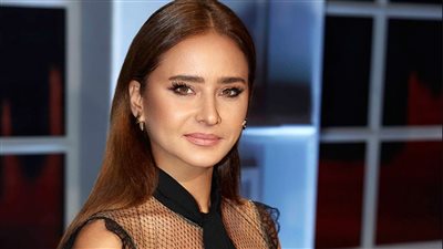 نيللي كريم عن تكريمها في أيام قرطاج: اتلخمت وما اتكلمتش وخفت يكون دمي تقيل