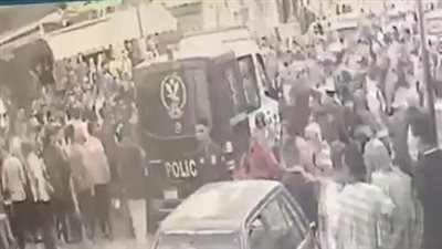 خلال دقائق.. الشرطة تضبط مرتكب واقعة قطع رأس شاب في الإسماعيلية | فيديو