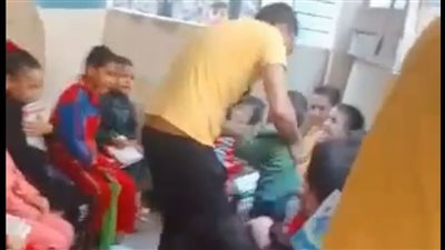 القبض على مدرس اعتدى على طفل داخل أحد مراكز الدروس الخصوصية بكفر الشيخ | فيديو 