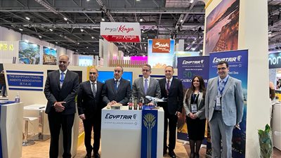 وزير الطيران بمعرض سوق السفر العالمي: نقدم حزمة من التخفيضات بالمطارات المصرية