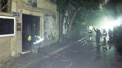 لدعم إعادة بنائه.. مثقفو وفنانو مصر في زيارة لمسرح جزويت القاهرة المحترق | الأربعاء