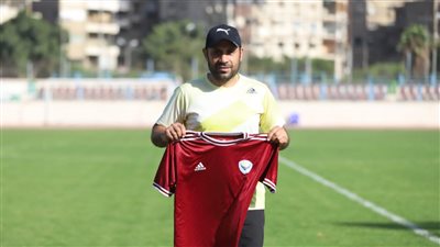 الدرجة الثانية.. ياسر رضوان يكشف تفاصيل تعاقده مع النصر ورحيله عن تدريب الألومنيوم