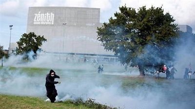 على الطراز الأمريكي.. مرشح للرئاسة الفرنسية يتعهد ببناء جوانتانامو بباريس  