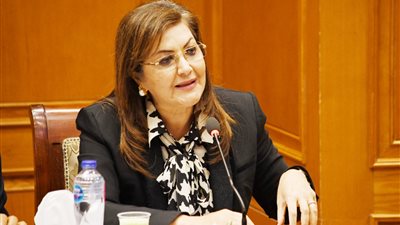 التخطيط: وضع صيغة أو معادلة تمويلية عادلة لتوزيع الاستثمارات لأول مرة