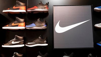 أول المتفاعلين مع ميتا.. نايكي بائع أحذية في العالم الافتراضي الجديد لـ فيسبوك