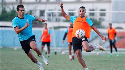 أحمد ياسر: الدوري الليبي قوي ومختلف ووجود عماد النحاس شجعني على الانتقال إلى التحدي