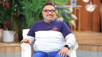 منى الشاذلي تحتفل بعبد الرحيم كمال في عيد ميلاده الخمسين